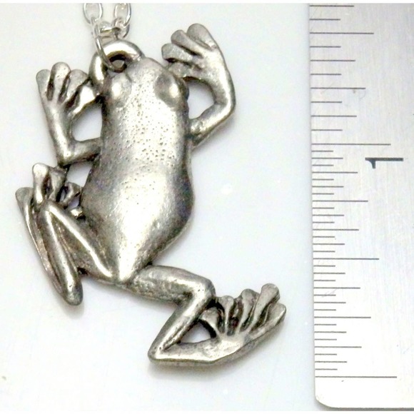 Pewter Climbing Tree Frog Necklace 1476 - Picture 4 of 6
